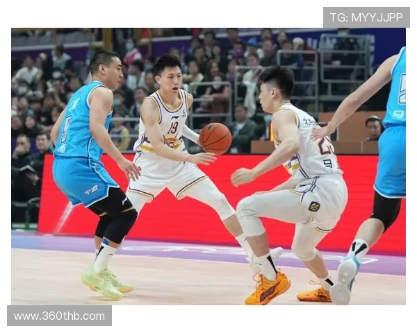 刘晓宇的成长之路：从篮球新星到职业赛场的奋斗历程与心路历程